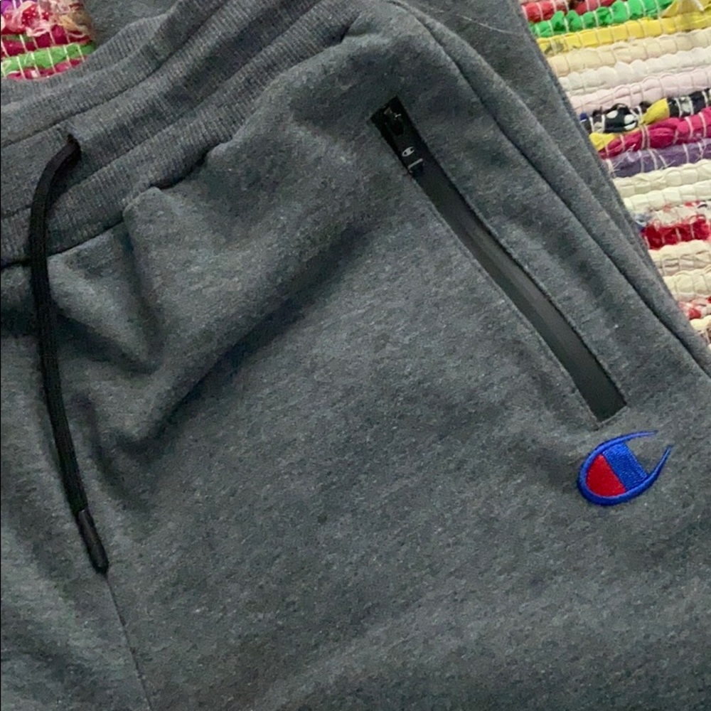 Joggers - Picture 2 of 2